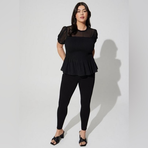 torrid Tops - Chiffon Ruffle Mock Neck Smocked Crop Top Size 00 Bin O